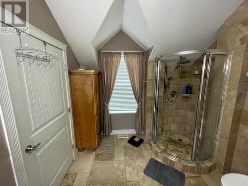 94 Chase Road, Christina Lake, BC - Indoor Photo Showing Bathroom