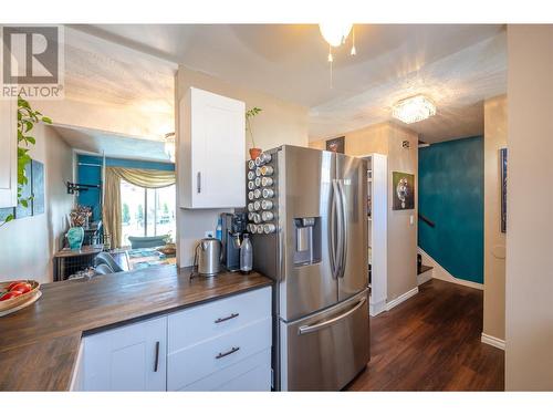 2250 Baskin Street Unit# 18 Lot# 18, Penticton, BC - Indoor Photo Showing Other Room