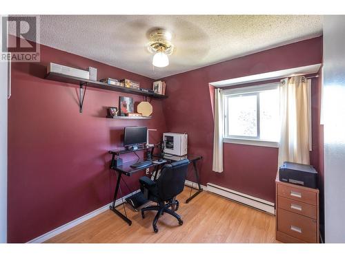 2250 Baskin Street Unit# 18 Lot# 18, Penticton, BC - Indoor Photo Showing Office