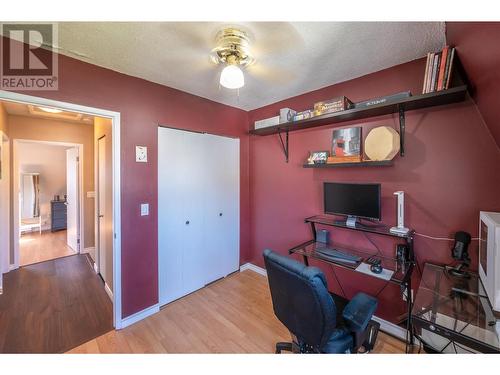 2250 Baskin Street Unit# 18 Lot# 18, Penticton, BC - Indoor Photo Showing Other Room