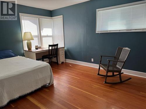 871 3 Avenue Ne, Salmon Arm, BC - Indoor Photo Showing Bedroom