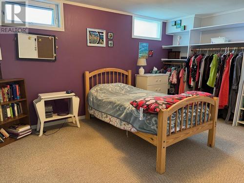 871 3 Avenue Ne, Salmon Arm, BC - Indoor Photo Showing Bedroom