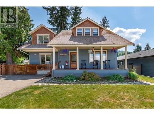 1550 15 Avenue Se, Salmon Arm, BC - Outdoor With Deck Patio Veranda With Facade