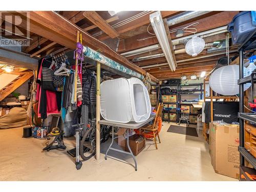 1550 15 Avenue Se, Salmon Arm, BC - Indoor Photo Showing Basement