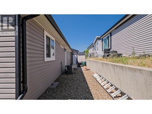 2550 Hollywood Road N Unit# 149, Kelowna, BC - Outdoor With Exterior