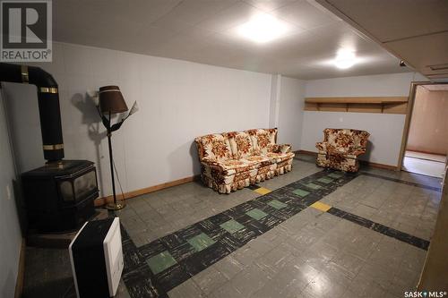 910 Howard Street, Indian Head, SK - Indoor