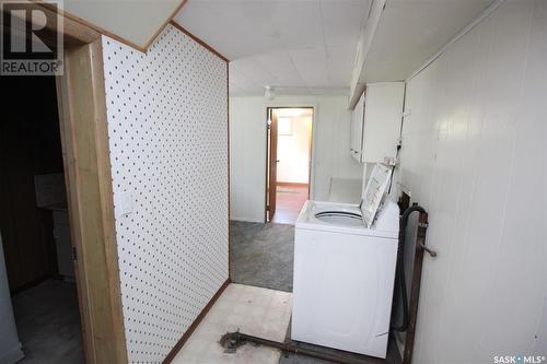 910 Howard Street, Indian Head, SK - Indoor Photo Showing Laundry Room