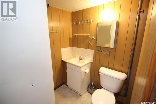 910 Howard Street, Indian Head, SK - Indoor Photo Showing Bathroom