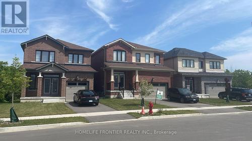 135 Cuesta Heights, Hamilton (Stoney Creek Mountain), ON - Outdoor With Facade