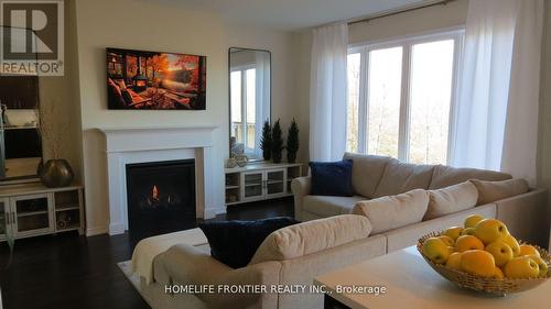 135 Cuesta Heights, Hamilton (Stoney Creek Mountain), ON - Indoor Photo Showing Living Room With Fireplace