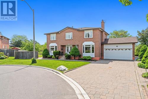 39 Lord Sydenham Court, Toronto (L'Amoreaux), ON - Outdoor