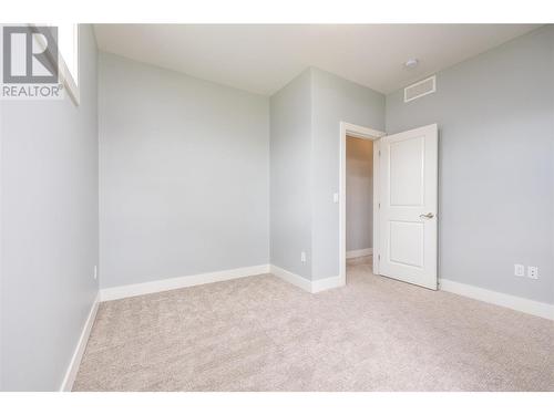 734 Kinnear Avenue Unit# 3, Kelowna, BC - Indoor Photo Showing Other Room