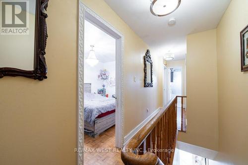 13 Rolyat Street, Toronto (Trinity-Bellwoods), ON - Indoor Photo Showing Other Room