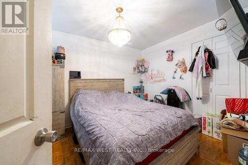 13 Rolyat Street, Toronto (Trinity-Bellwoods), ON - Indoor Photo Showing Bedroom