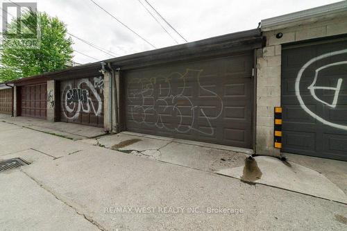 13 Rolyat Street, Toronto (Trinity-Bellwoods), ON - Outdoor With Exterior