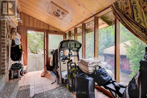 18 Aylesford Drive, Toronto (Birchcliffe-Cliffside), ON - Indoor Photo Showing Other Room