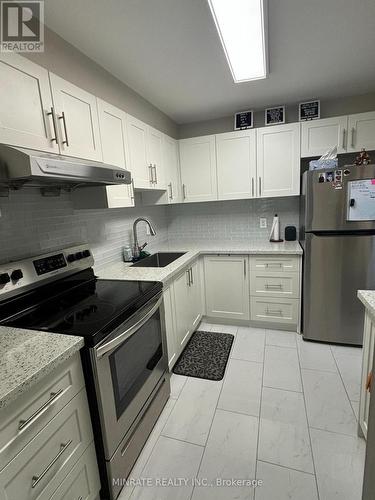 607 - 4091 Sheppard Avenue, Toronto (Agincourt South-Malvern West), ON - Indoor Photo Showing Kitchen