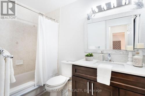 36 Antelope Drive, Toronto, ON - Indoor Photo Showing Bathroom