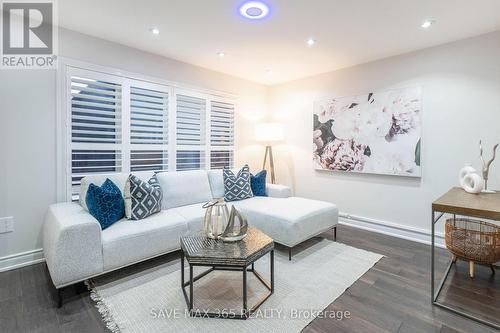 36 Antelope Drive, Toronto, ON - Indoor Photo Showing Living Room