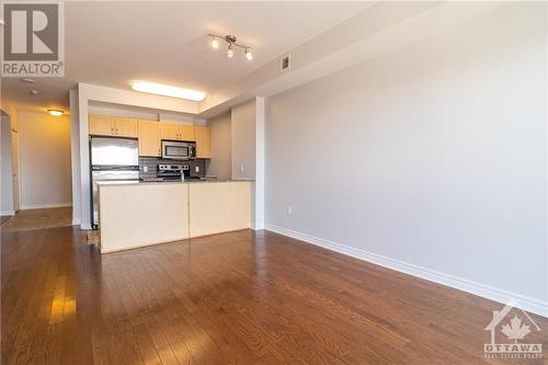 70 Landry Street Unit#1606, Ottawa, ON - Indoor Photo Showing Kitchen