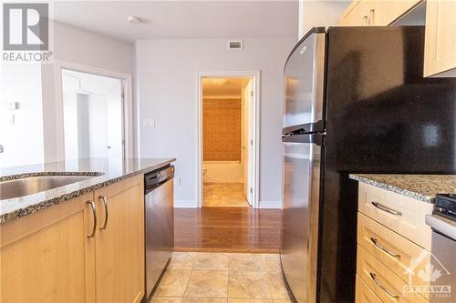 70 Landry Street Unit#1606, Ottawa, ON - Indoor Photo Showing Kitchen