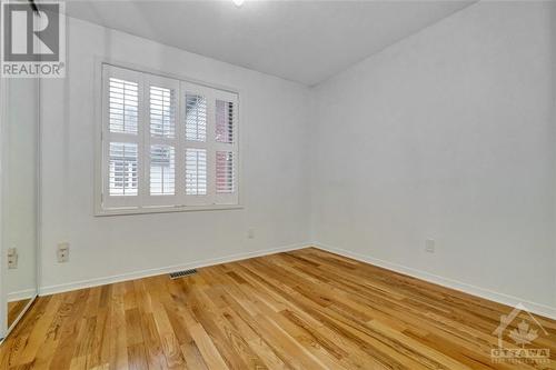 24 Maclean Street, Ottawa, ON - Indoor Photo Showing Other Room