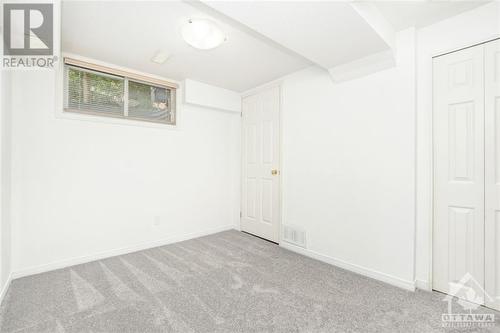 24 Maclean Street, Ottawa, ON - Indoor Photo Showing Other Room