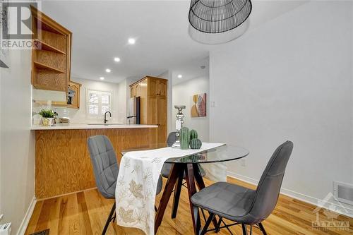 24 Maclean Street, Ottawa, ON - Indoor Photo Showing Dining Room