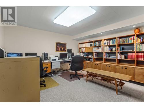 3761 Mcculloch Road, Kelowna, BC - Indoor Photo Showing Office