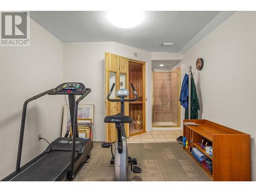 3761 Mcculloch Road, Kelowna, BC - Indoor Photo Showing Gym Room