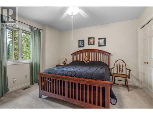 3761 Mcculloch Road, Kelowna, BC - Indoor Photo Showing Bedroom