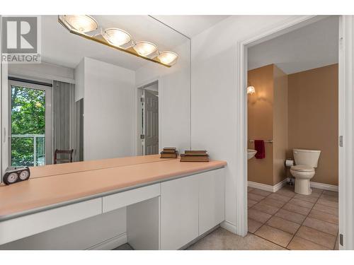 3761 Mcculloch Road, Kelowna, BC - Indoor Photo Showing Bathroom