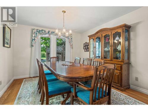 3761 Mcculloch Road, Kelowna, BC - Indoor Photo Showing Dining Room