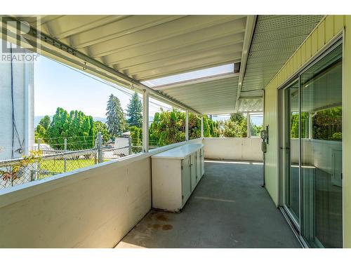 999 Skyline Road, West Kelowna, BC - Outdoor With Deck Patio Veranda With Exterior