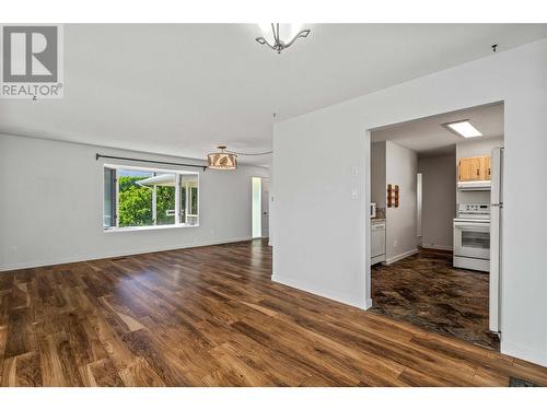 999 Skyline Road, West Kelowna, BC - Indoor Photo Showing Other Room