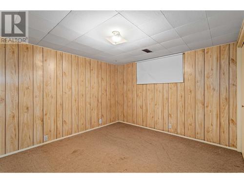 999 Skyline Road, West Kelowna, BC - Indoor Photo Showing Other Room