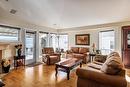 3685 Morningside Drive, West Kelowna, BC  - Indoor Photo Showing Living Room 