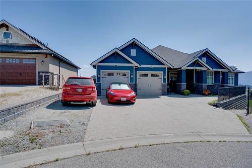 12541 Lake Vista Court, Lake Country, BC - Outdoor With Facade