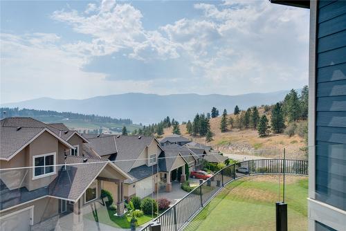 12541 Lake Vista Court, Lake Country, BC - Outdoor With View