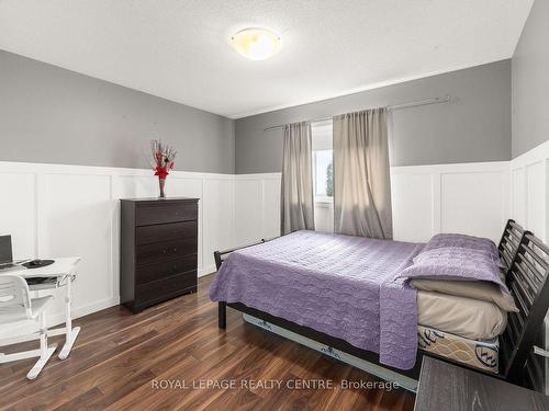 179 Padfield Dr, Clarington, ON - Indoor Photo Showing Bedroom