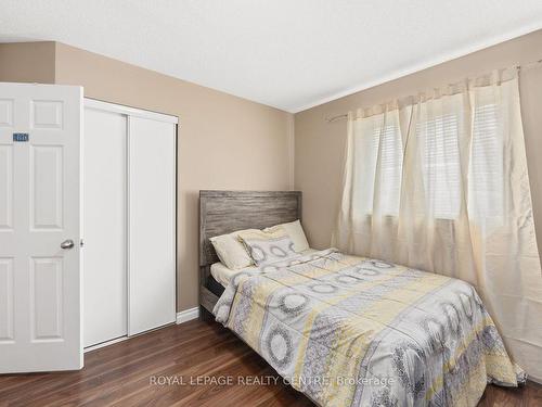 179 Padfield Dr, Clarington, ON - Indoor Photo Showing Bedroom