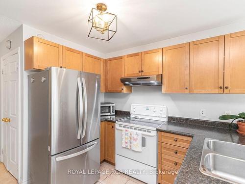 329 East Ave N, Hamilton, ON - Indoor Photo Showing Kitchen With Double Sink