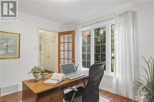 1 Hartford Place, Ottawa, ON - Indoor Photo Showing Office