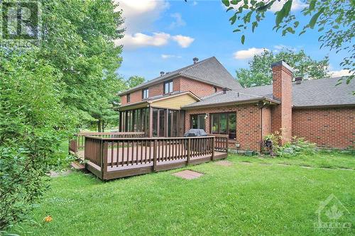 1 Hartford Place, Ottawa, ON - Outdoor