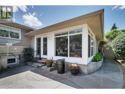 1400 Springfield Road, Kelowna, BC - Outdoor