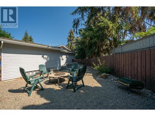 4330 Kirkby Court, Kelowna, BC - Outdoor