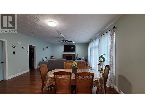 1092 Rockcliffe Road, Oliver, BC - Indoor Photo Showing Dining Room