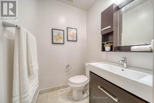 11 Bards Walkway, Toronto (Pleasant View), ON - Indoor Photo Showing Bathroom