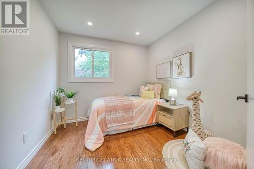 11 Bards Walkway, Toronto (Pleasant View), ON - Indoor Photo Showing Bedroom