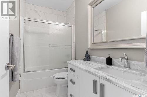 651 Bolstad Turn, Saskatoon, SK - Indoor Photo Showing Bathroom